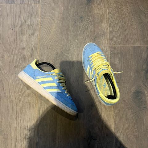 Adidas Spezial