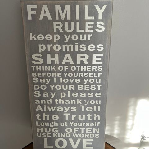 Perfect home skilt family rules