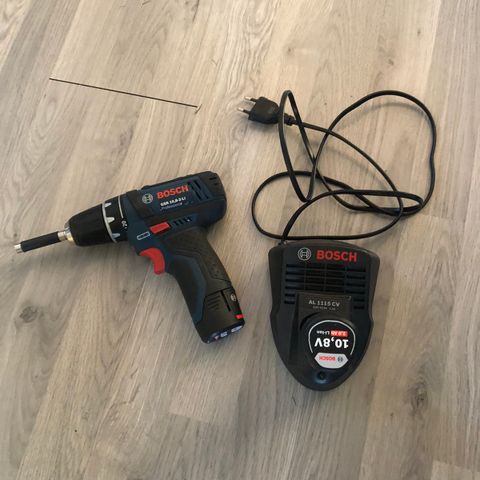 Bosch 10,8v drill selges