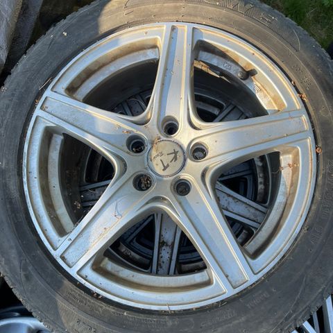 16" Ford Felger og dekk