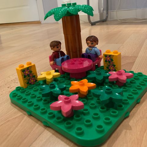 Duplo feriesett