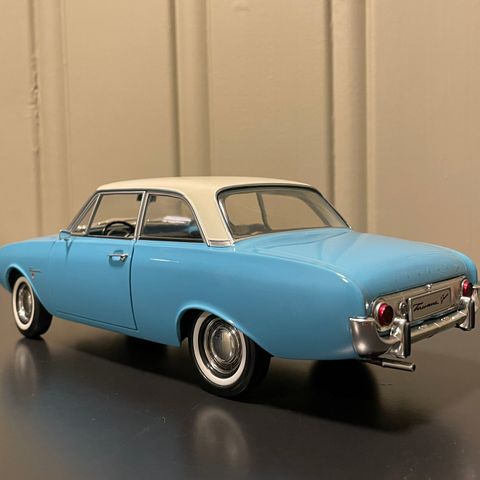 1:18 FORD TAUNUS 17 M