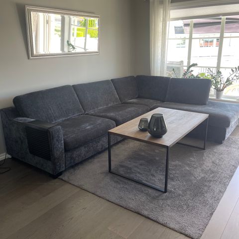 Hjørnesofa selges