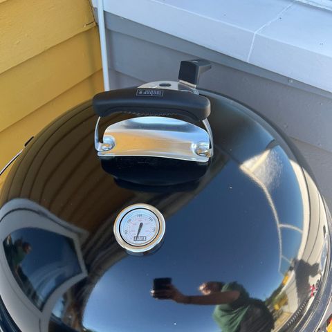 Weber kulegrill med diverse utstyr