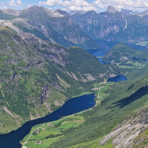 Hjortejakt i Hjørundfjorden ledig frå 1/9