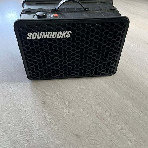 Soundboks GO - trådløs høyttaler