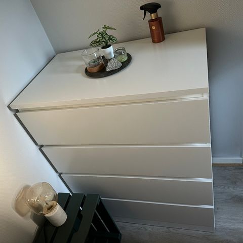 IKEA Malm kommode med 4 skuffer