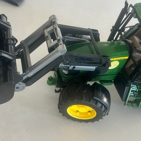 Traktor John Deere