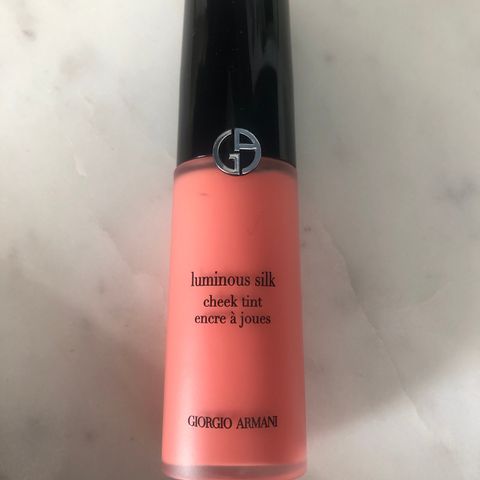 Giorgio Armani luminous silk cheek tint