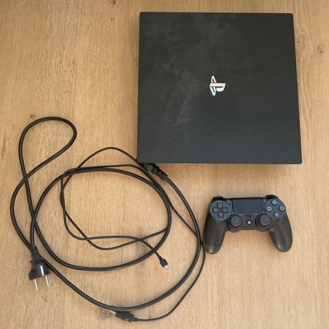 Playstation 4 med 1 kontroll