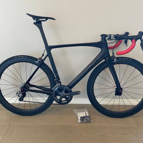 HardRocx Super Electra. Ultegra Di2. Litt over 7 kg!  58cm