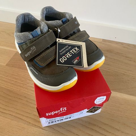 Superfit Goretex sko str 28