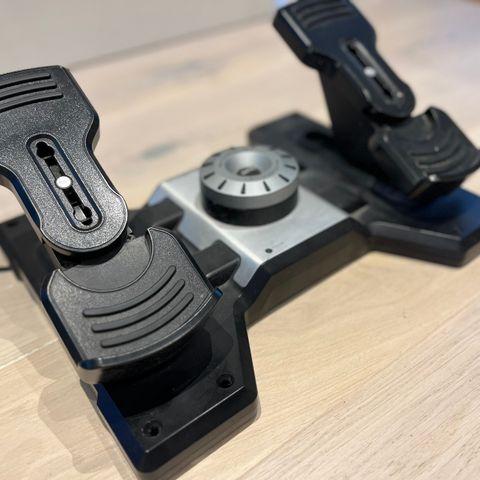 Logitech Pro Flight Rudder Pedals