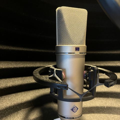 Neumann U87 Ai