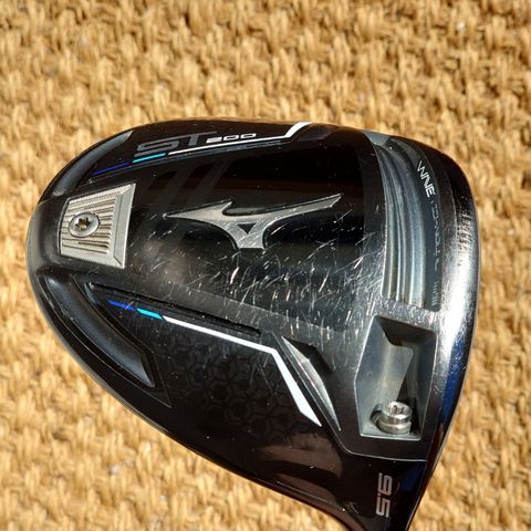 Mizuno ST200 driver 9,5°