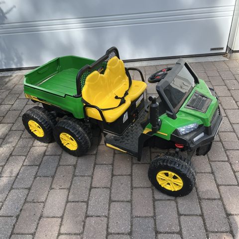 Leketraktor sekshjuling