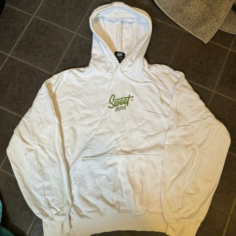 SWEET SKTBS HOODIE