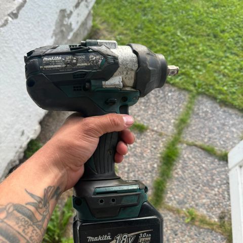 Makita DTW1002