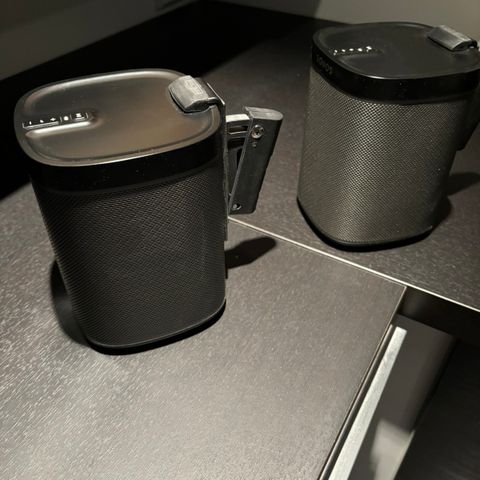 Sonos play 1