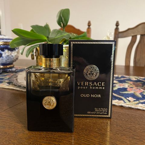 Perfume/Cologne Vescace Pour Homme Oud Noir Eau de Parfume 100ml