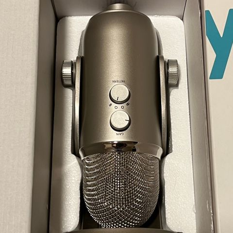 SJELDEN! - Blue Yeti Eksklusiv Platinum Edition