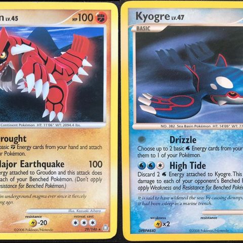 Kyogre og groudon legends awakenes pokemon kort selges samlet.