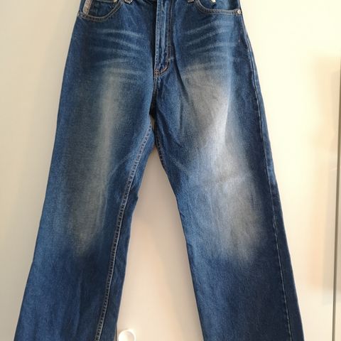 Unik Fuz jeans str 10 år