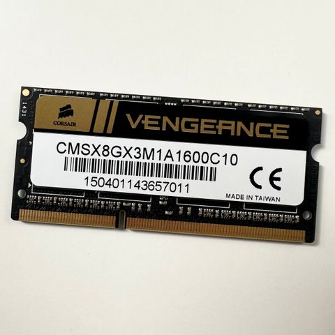 Corsair Vengeance SODIMM 8GB DDR3 RAM Module - 1600Mhz