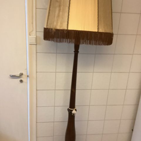 Gammel stålampe