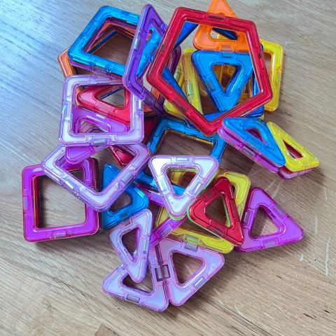 Magnetic 3D