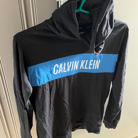 Calvin Klein hetttegenser gutt