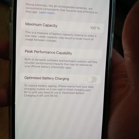 Iphone 14 pluss 256 GB 100% battery