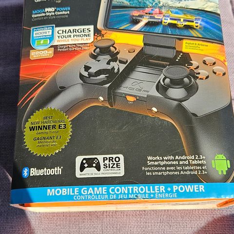 Moga. Mobil game controller