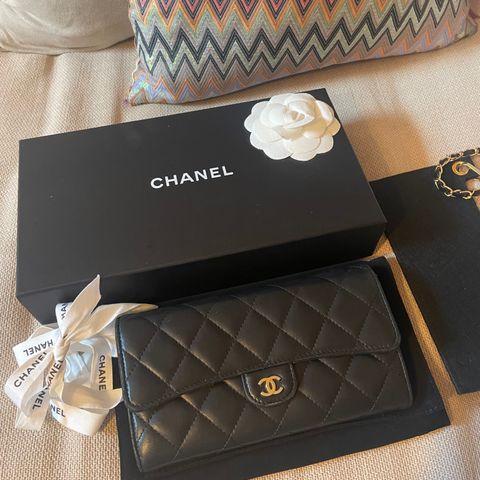 Chanel classic long wallet