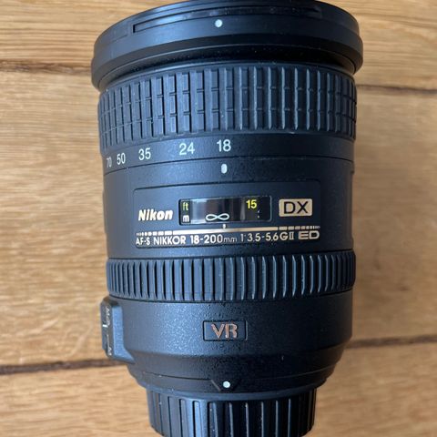 Nikkor AF-S 18-200mm f/3.5-5.6 G ii ED VR.