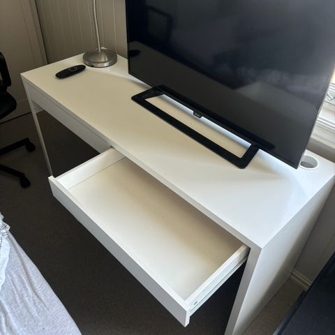 Ikea Micke Skrivebord