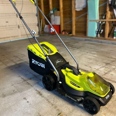 Ryobi gressklipper  uten  batteri