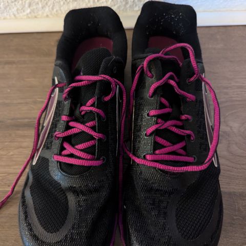 Altra hiitxt str 40