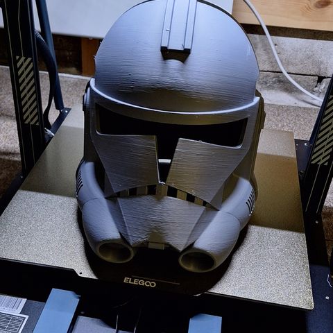 Selger an clone troper hjelm fra star wars, 3d printet