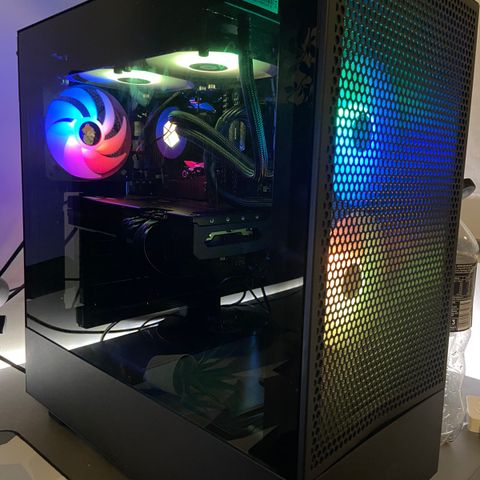 gaming pc (ryzen 5 5600x-rx 7600 xt 16gb)