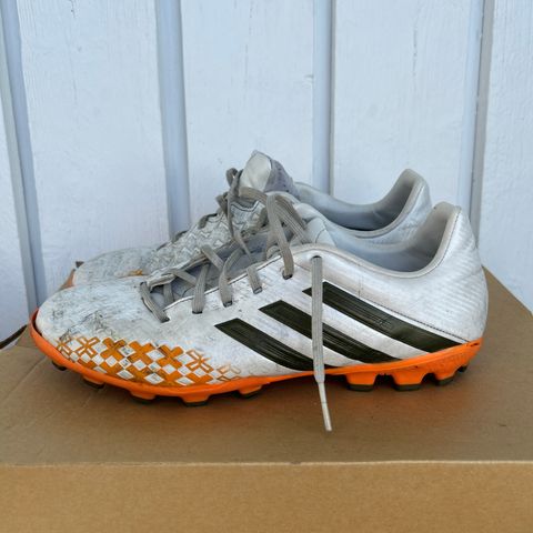 Adidas Predator Absolado str 42 2/3