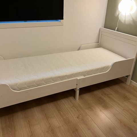 Ikea Sundvik vokseseng 80x200 cm