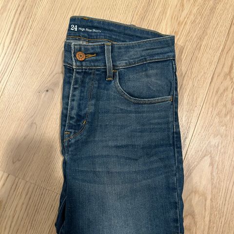 Jeans Levis