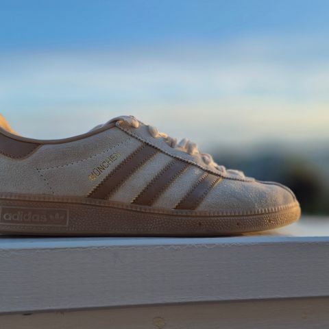 Adidas originals München unisex