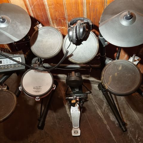 Roland V-Drum TD-3