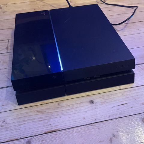 PlayStation 4 standard edition