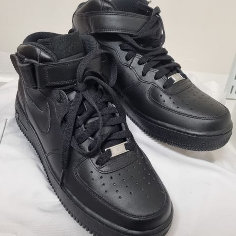 Nike AirForce1 - str 41