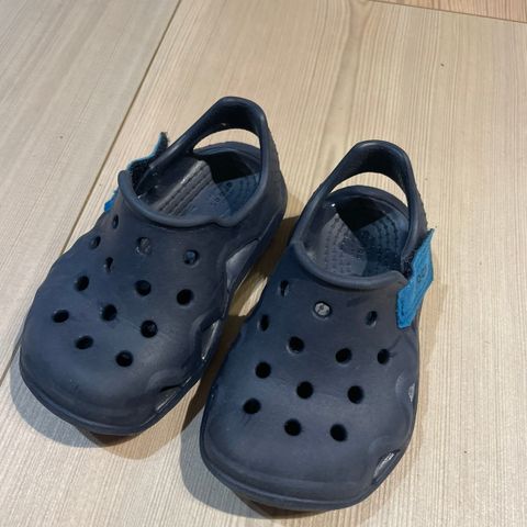 Crocs sandaler str 22/23 - C6