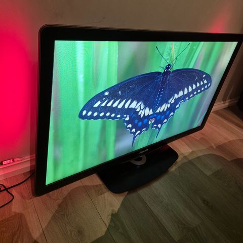 Philips 42'Smart Tv m/Fjernkontroll