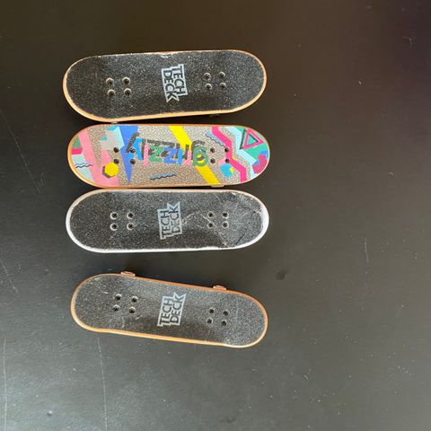 Fingerboard tech deck